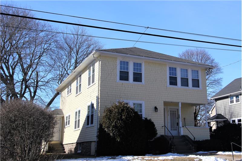 58-60 Emmons St, Milford, MA