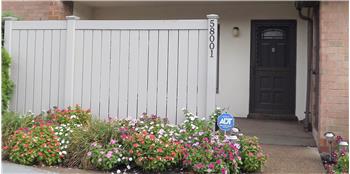 Primary listing photos for listing ID 586304