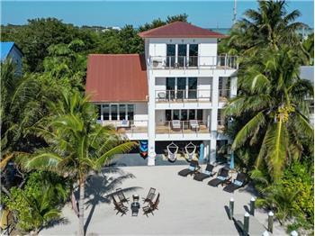 58652 Overseas Highway  Casa Feliz , Marathon, FL