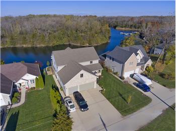 Primary listing photos for listing ID 579532