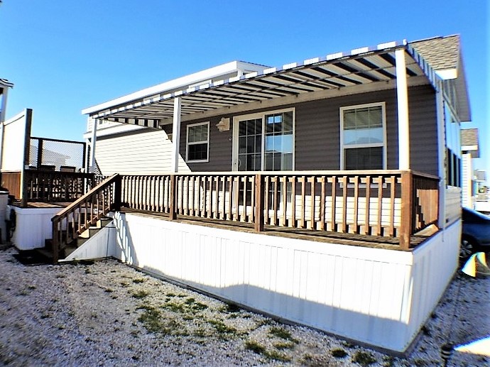 Property pictures of 6 Boardwalk RV Park, Emerald Isle, NC 28594, USA