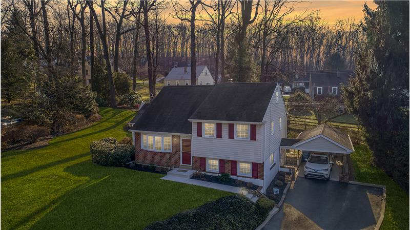 6 Woodview Road-  Front