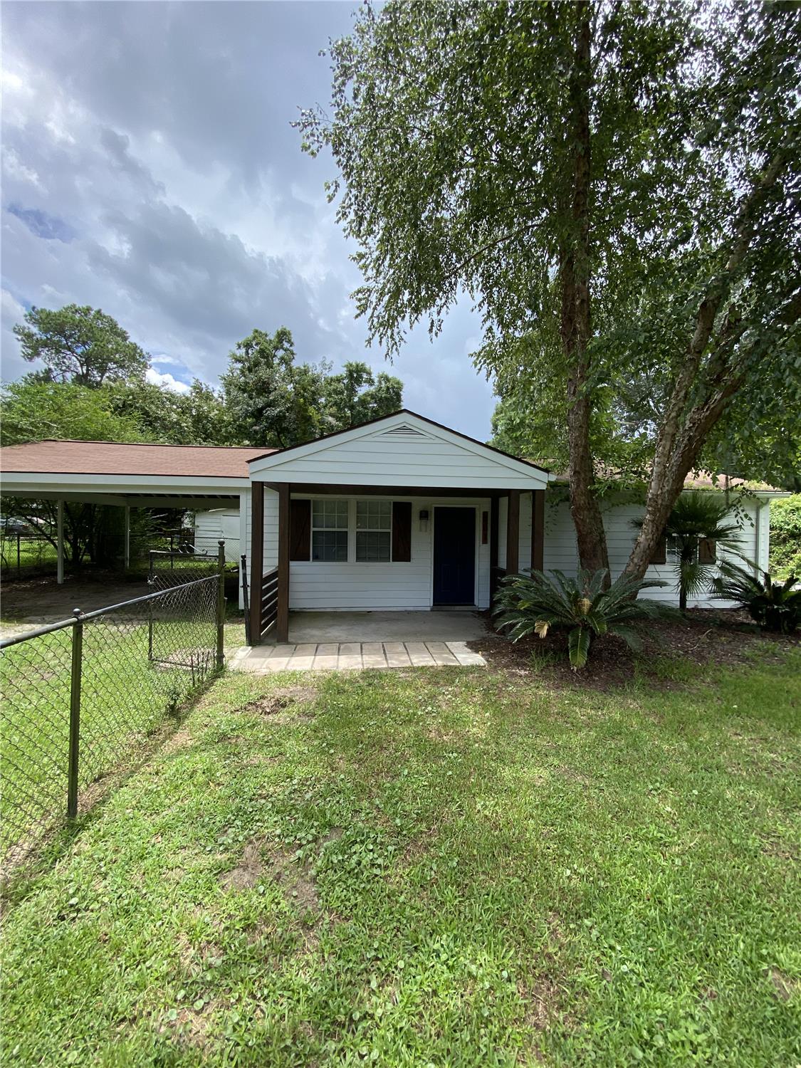 601 Cranman Dr, Savannah, GA 31406 By call Diana and Delaney (Listed by