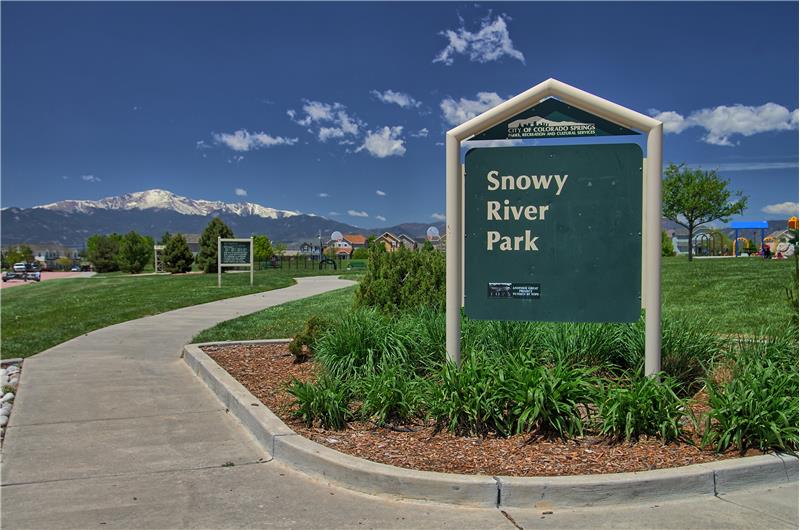 Within walking distance of Snowy River Park!