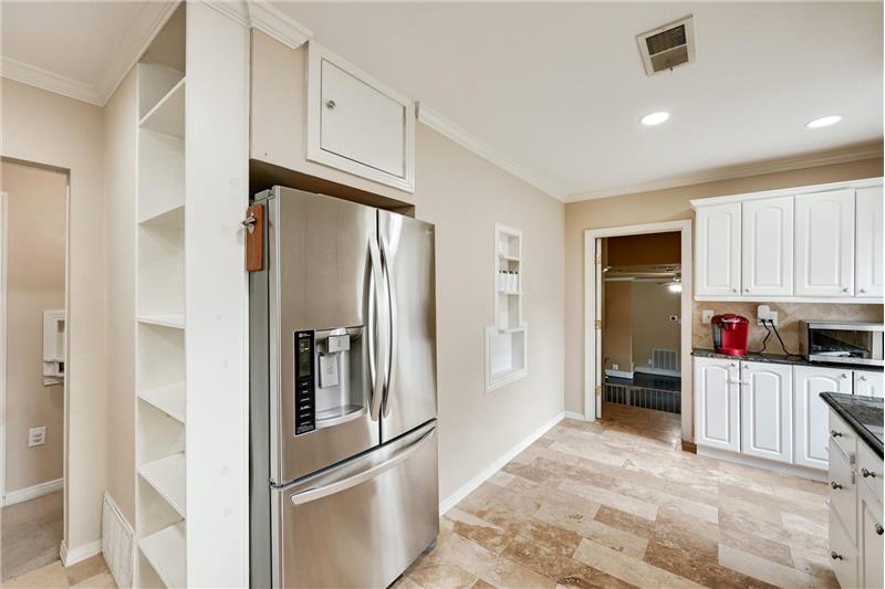 Look at this character!