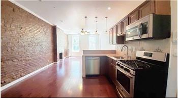 606 Vanderbilt Avenue 2, Brooklyn, NY