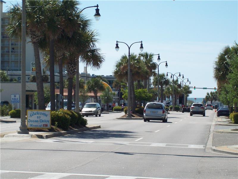 Main St. in Ocean Drive