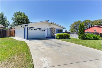 Primary listing photos for listing ID 571688