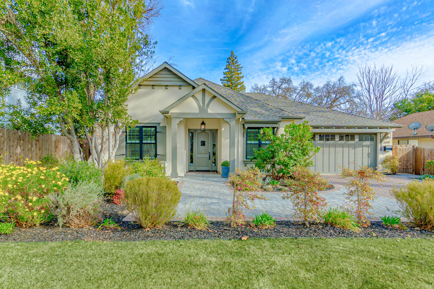 Property pictures of 609 College Street, Woodland, CA 95695, USA