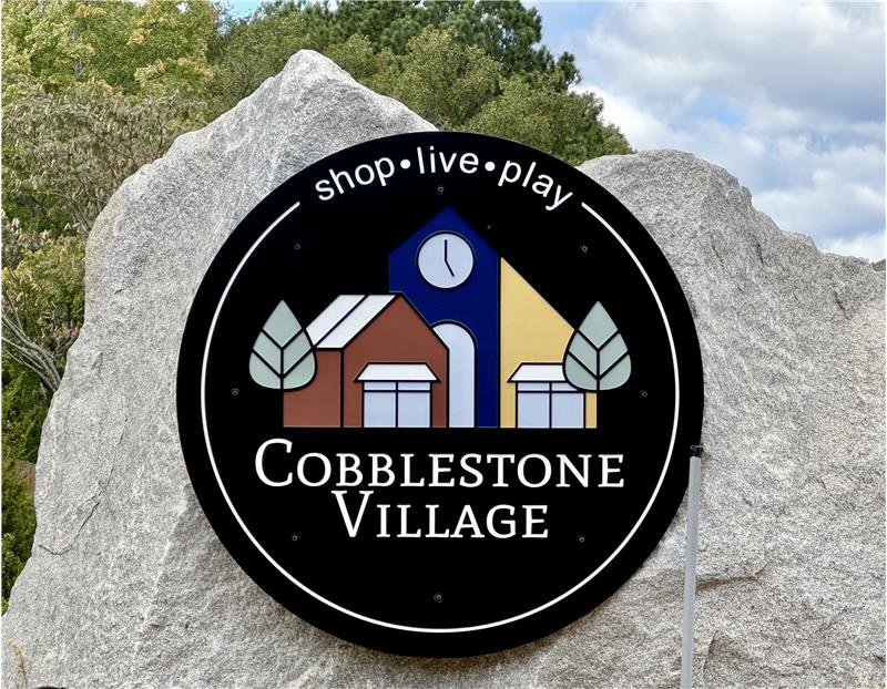 https://cobblestonevillagerolesville.com - Minutes From the New Cobblestone Village