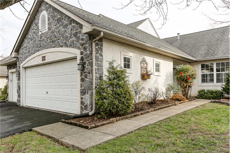 Property pictures of 617 Crestgate Place, Millersville, PA 17551, USA