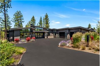 61889 Hosmer Lake Dr, Bend, OR