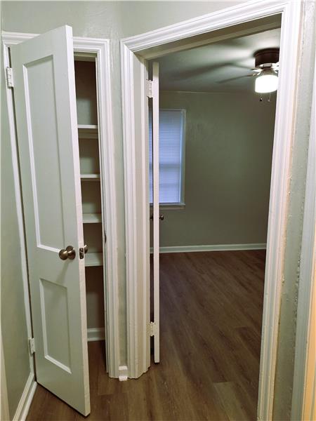 Linnen Closet in Hallway