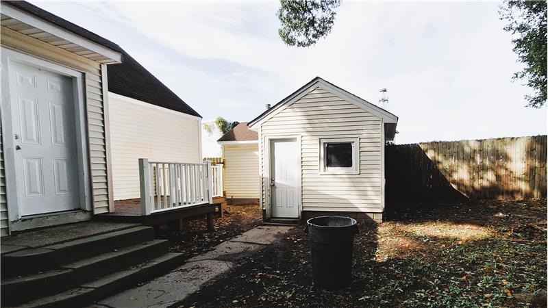 Detached Garage Workshop in Back Yard