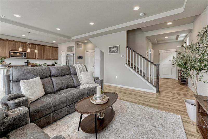 Open floor plan, ideal for entertaining family and friends.