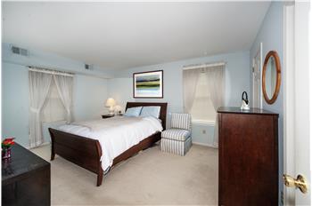 631 Washington Place - Bedroom 1