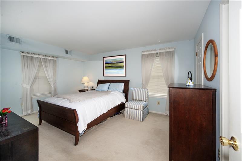 631 Washington Place - Bedroom 1