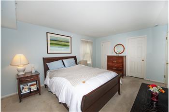631 Washington Place - Bedroom 1