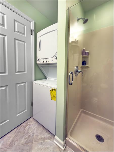 631 Washington Place - Bathroom 1