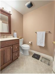 631 Washington Place - Bathroom 2