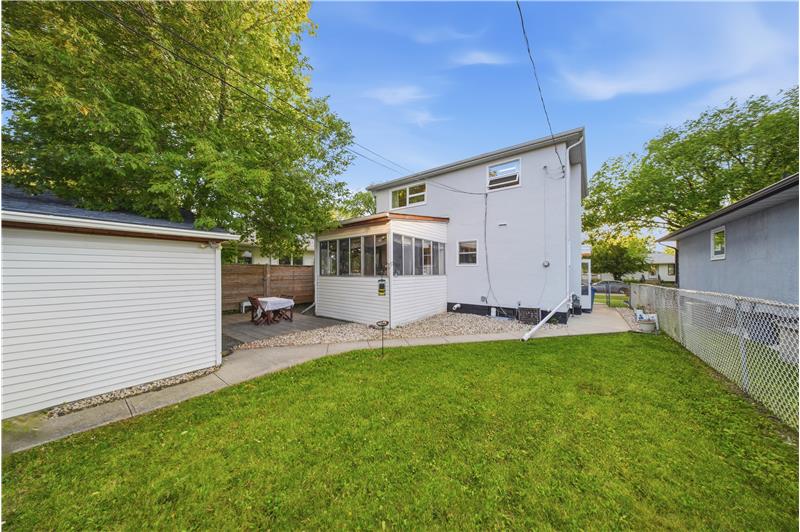 
                            Property Image 30