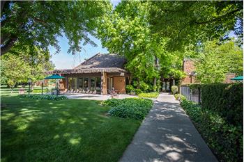 Primary listing photos for listing ID 522919