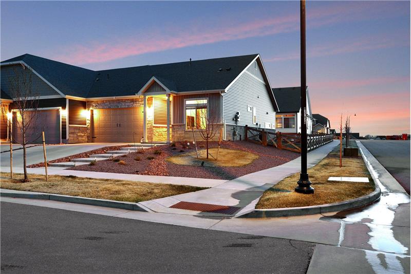 Sunset Views of Corner Lot