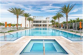 Primary listing photos for listing ID 634440