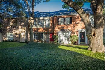 Primary listing photos for listing ID 644789