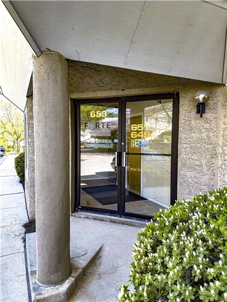 651 Swedesford Rd - Entrance