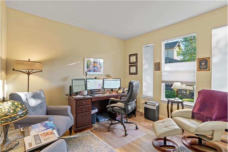 One of the 2 guest bedrooms is used as an office