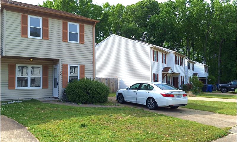 Move-in Ready, Great Neighborhood with Trees