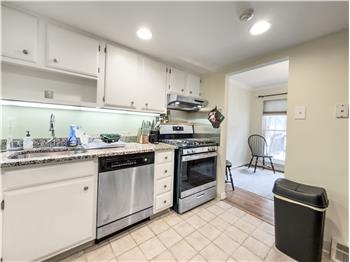 66 Old Forge Crossing - kitchen