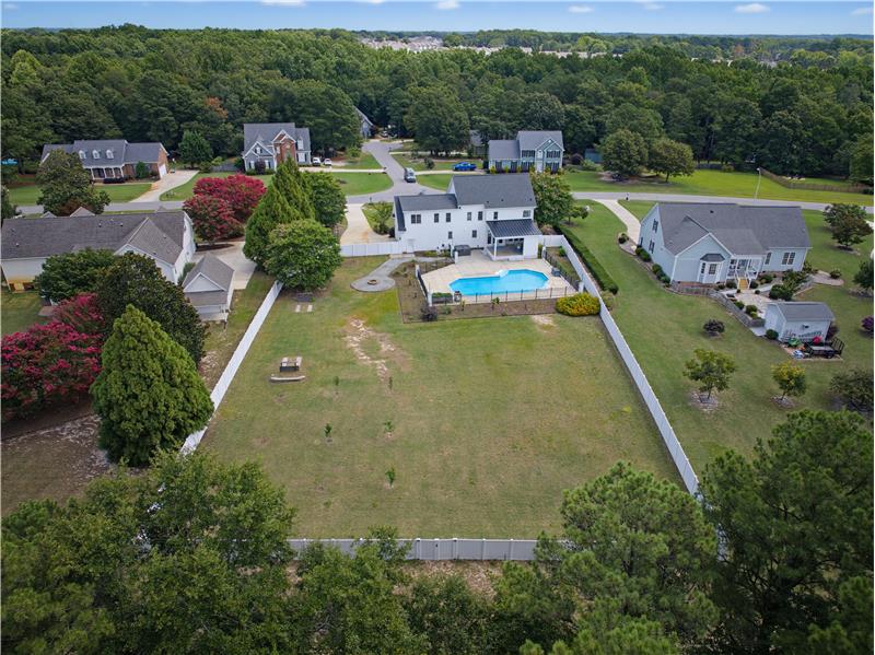
                            Property Image 36