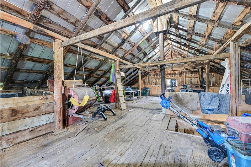 
                            Property Image 30