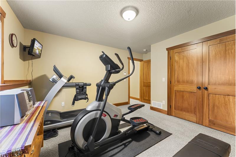 
                            Property Image 75