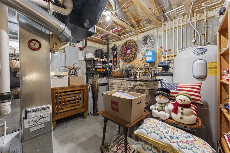 
                            Property Image 77