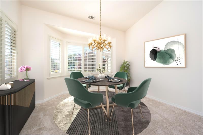 Virtually staged dining room