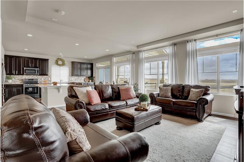 Bright and Open Floor Plan!