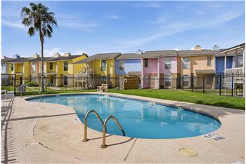 6702 Everhart Road U-104, Corpus Christi, TX