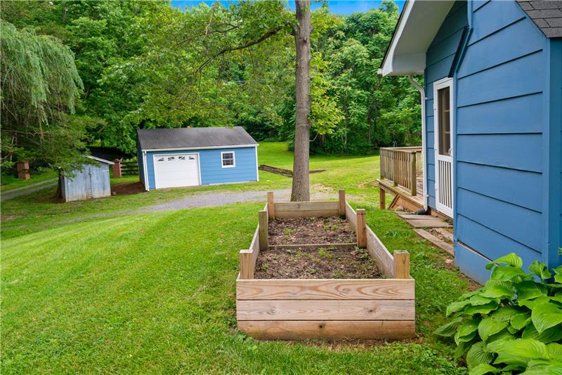 Garden Bed on Side of Home