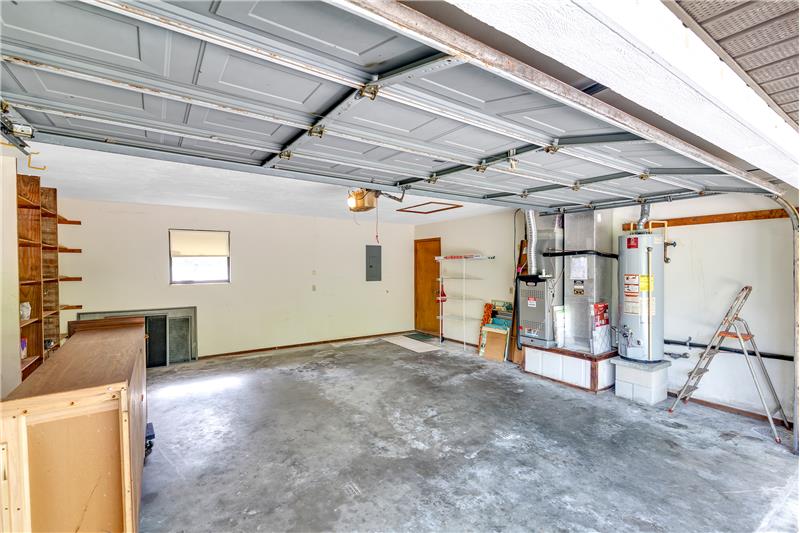 2 Car Garage