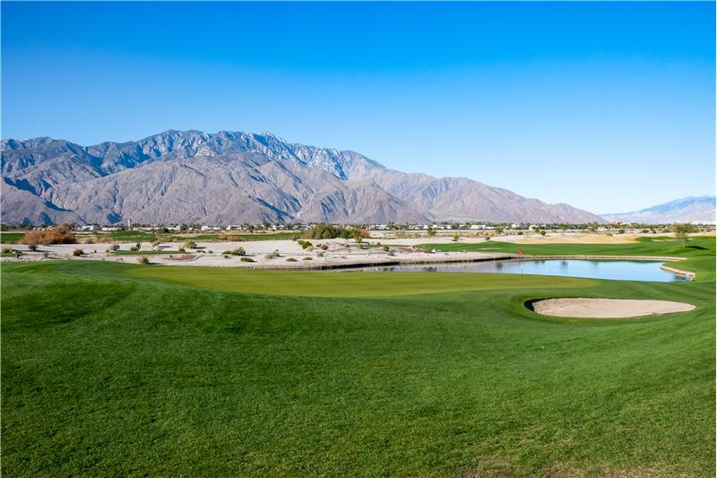 Stunning Vistas abound