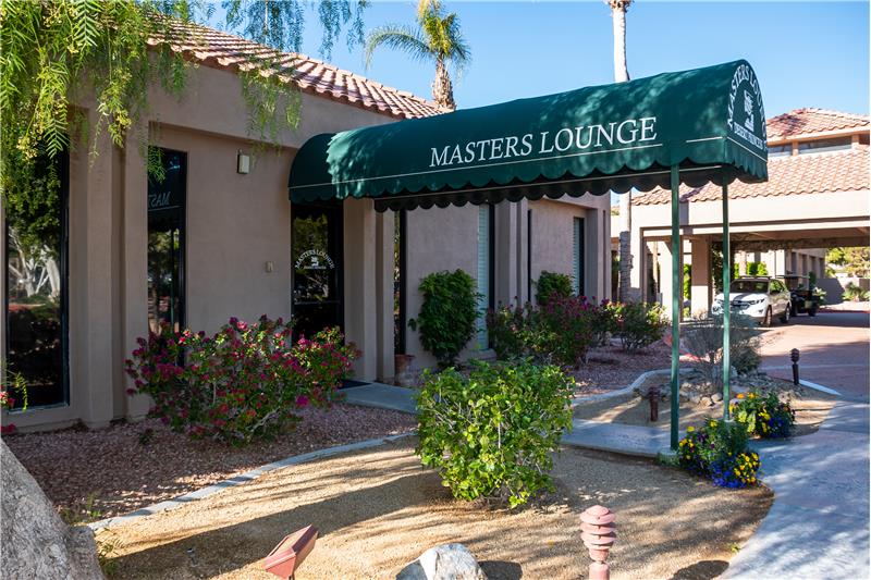 Clubhouse with numerous social opportunities