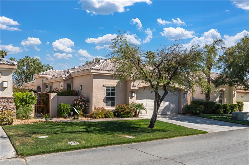 Quiet Middle of the block location