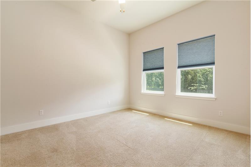 Guest Bedroom 3 Upstairs