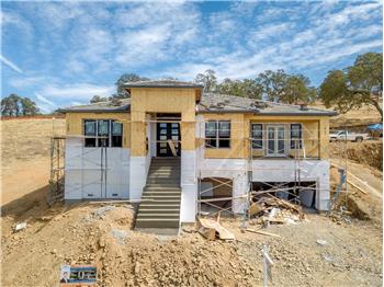 Primary listing photos for listing ID 524544