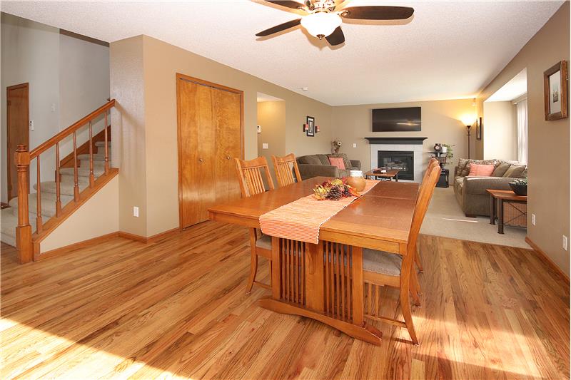Open Floor Plan!