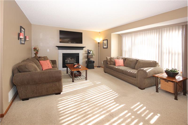 Spacious living room with a gas fireplace