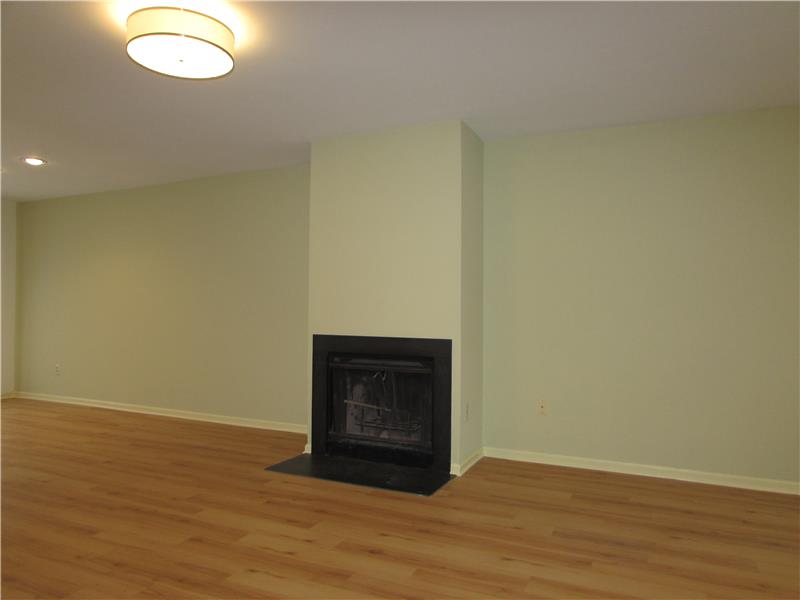 Great Room FOR RENT at Landmark in Malvern